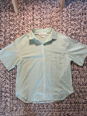 Vintage Women’s Large Coastal Mint Green Pin Striped Button-Up Short Sleeve Top